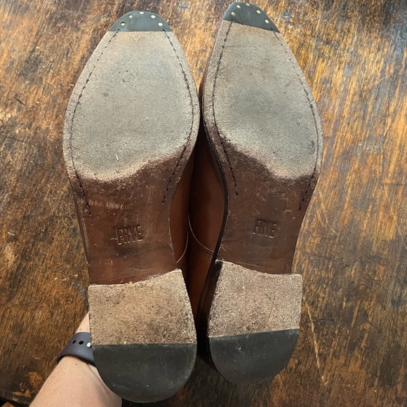 Frye Vintage Oxfords - Picture 5 of 5